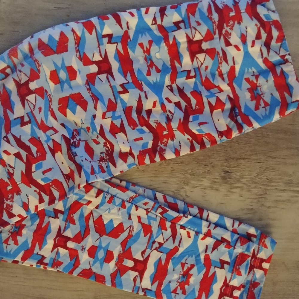 Red, White and Blue Lularoe Leggings OS
